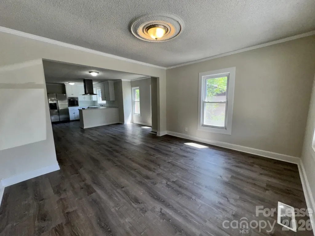 303 Garfield Street Statesville NC 28677
