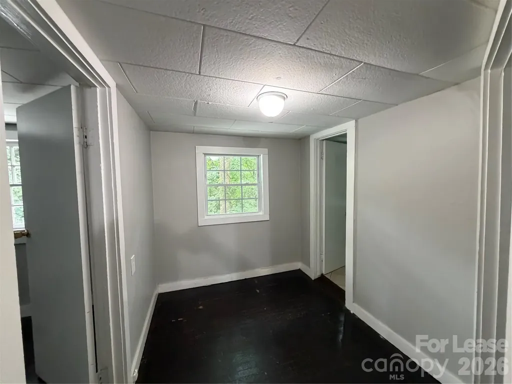 449 N Center Street Statesville NC 28677