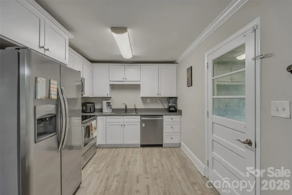 2213 Lanier Avenue Charlotte NC 28205