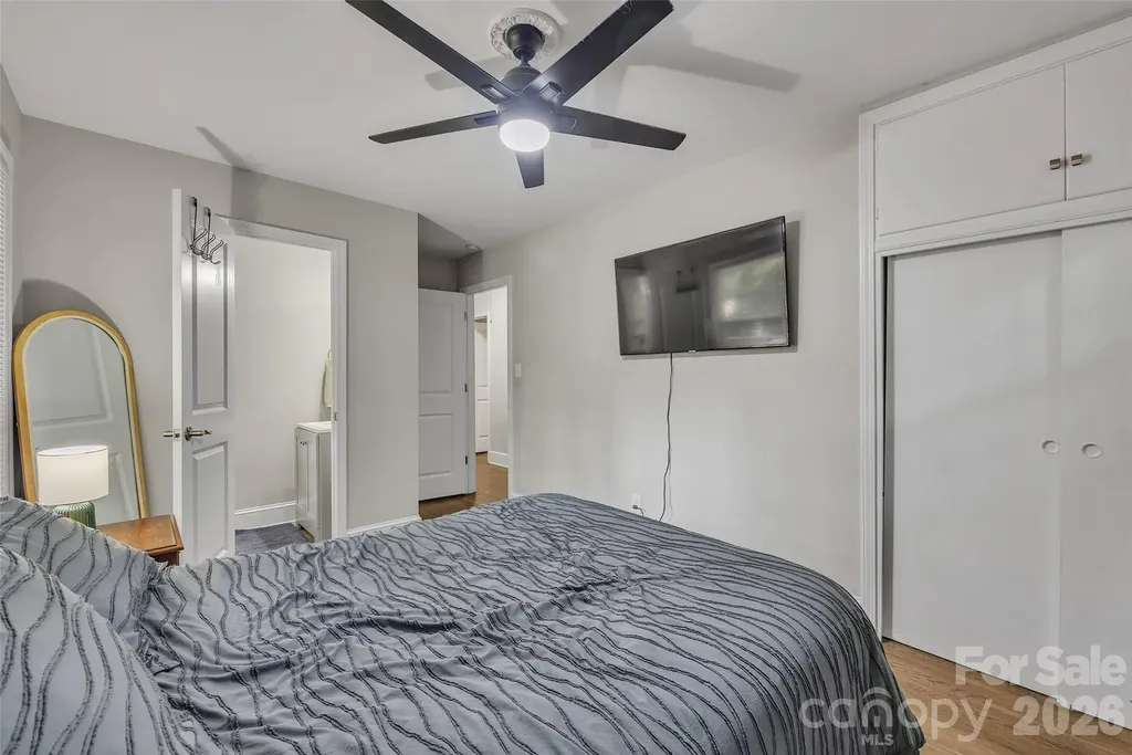 2213 Lanier Avenue Charlotte NC 28205