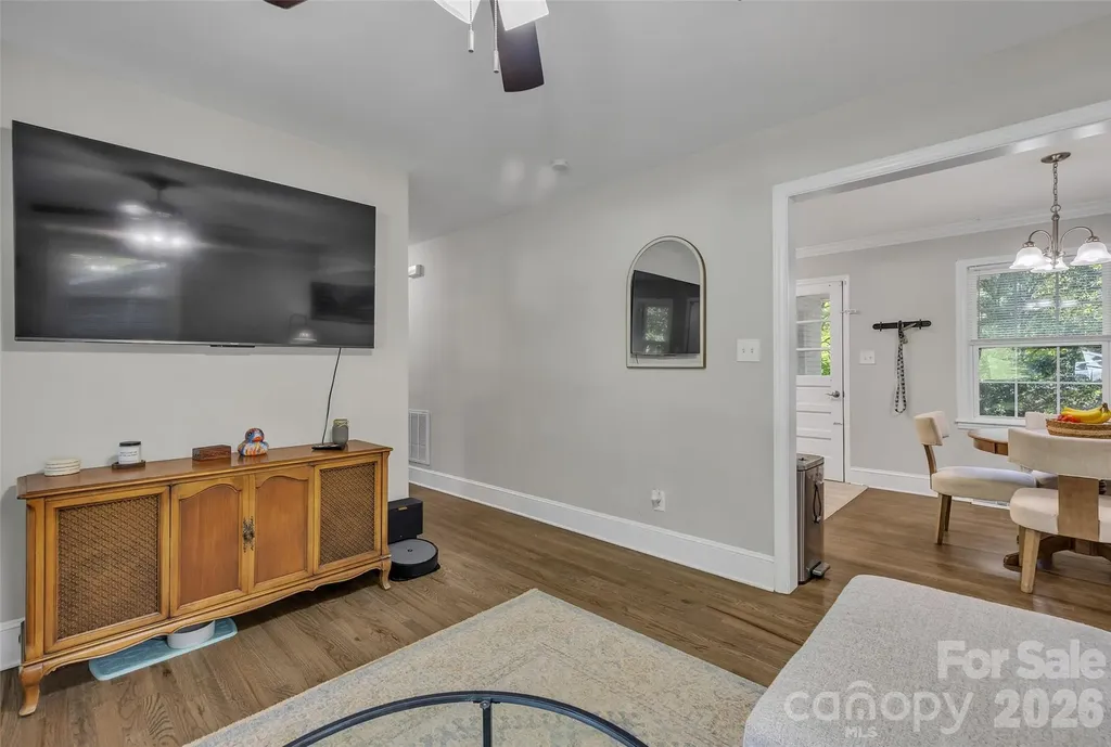 2213 Lanier Avenue Charlotte NC 28205