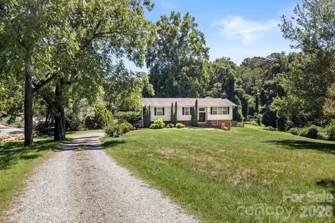 5225 Wolfe Road Hickory NC 28601