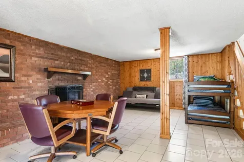 5225 Wolfe Road Hickory NC 28601
