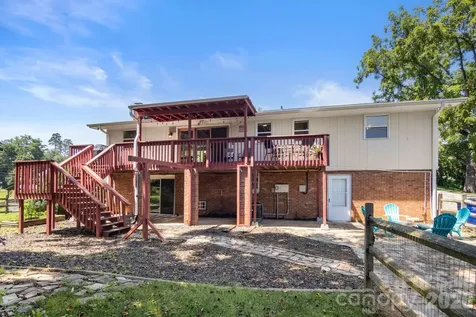 5225 Wolfe Road Hickory NC 28601