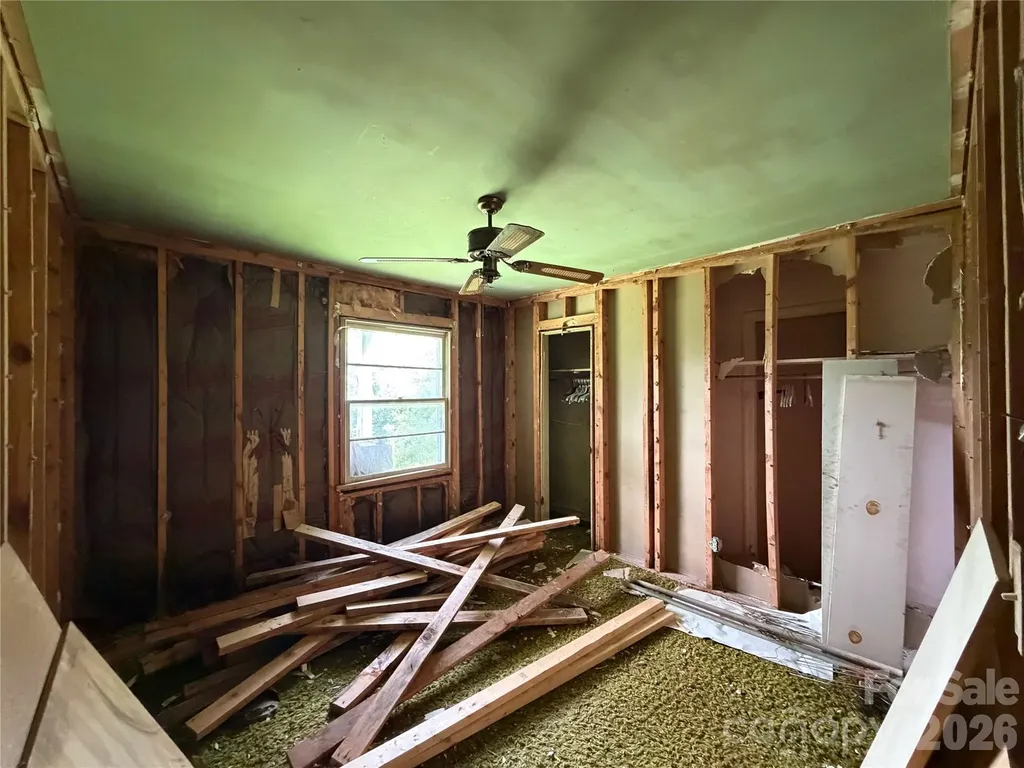 5022 Old Nc 18 Highway Connelly Springs NC 28612