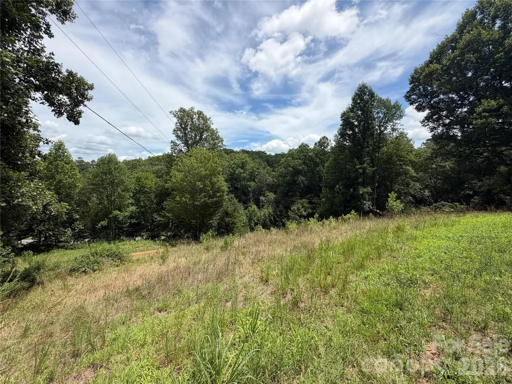 5022 Old Nc 18 Highway Connelly Springs NC 28612