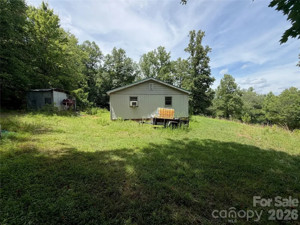 5022 Old Nc 18 Highway Connelly Springs NC 28612