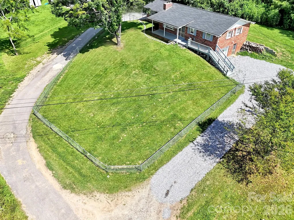 70 Iris Lane Canton NC 28716