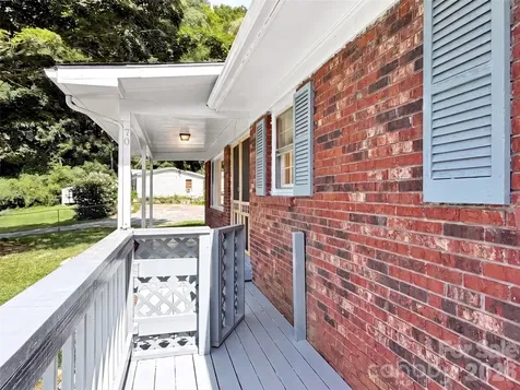70 Iris Lane Canton NC 28716
