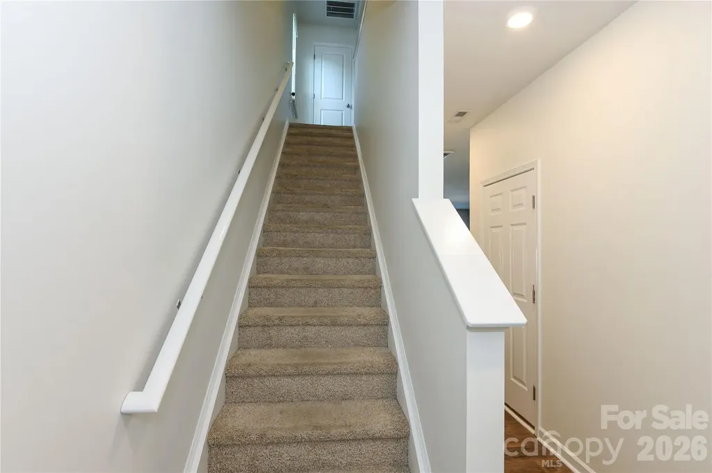 6005 Guildford Hill Lane Charlotte NC 28215