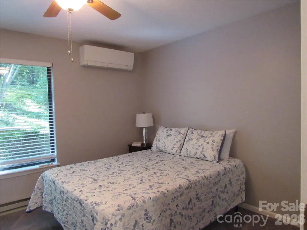 6 Woodlands Drive Black Mountain NC 28711