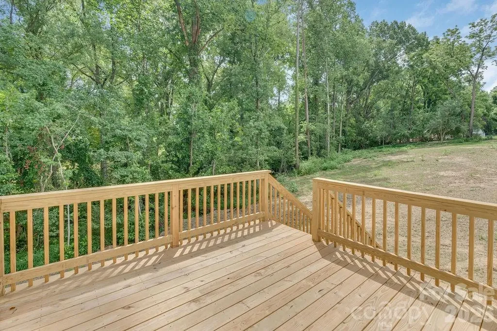 504 N Pine Street Cherryville NC 28021