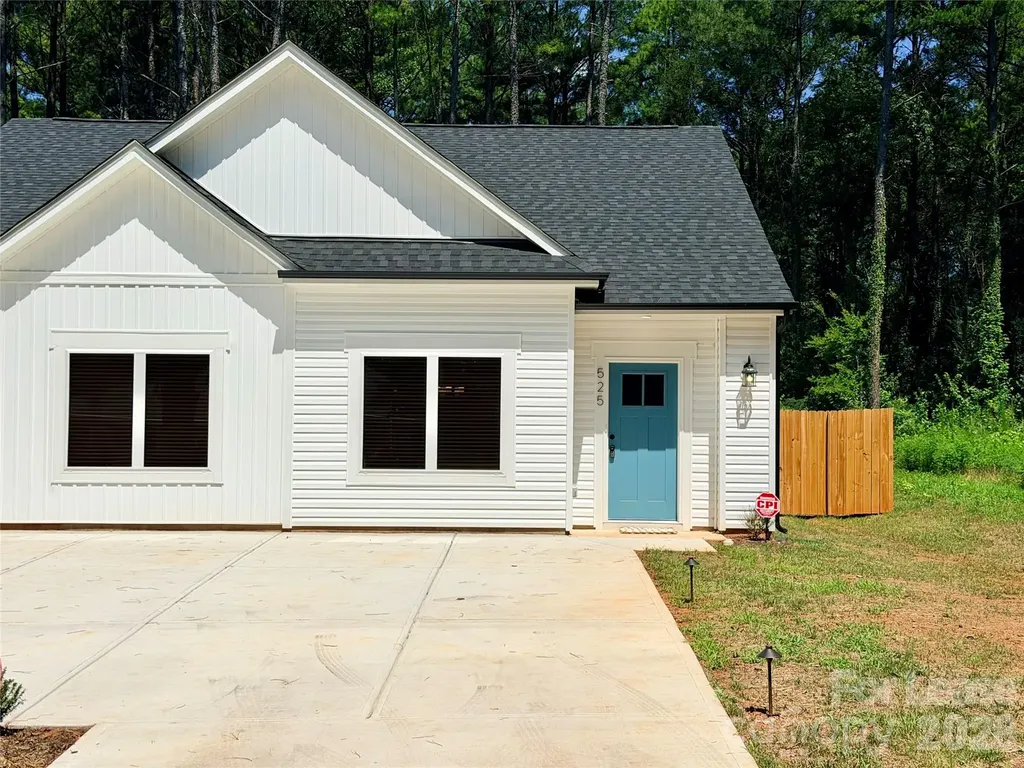 525 N Linwood Avenue Charlotte NC 28216