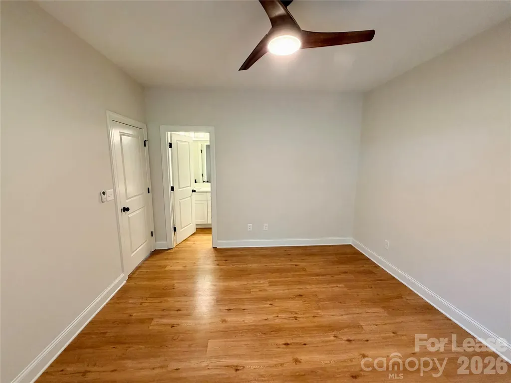 525 N Linwood Avenue Charlotte NC 28216