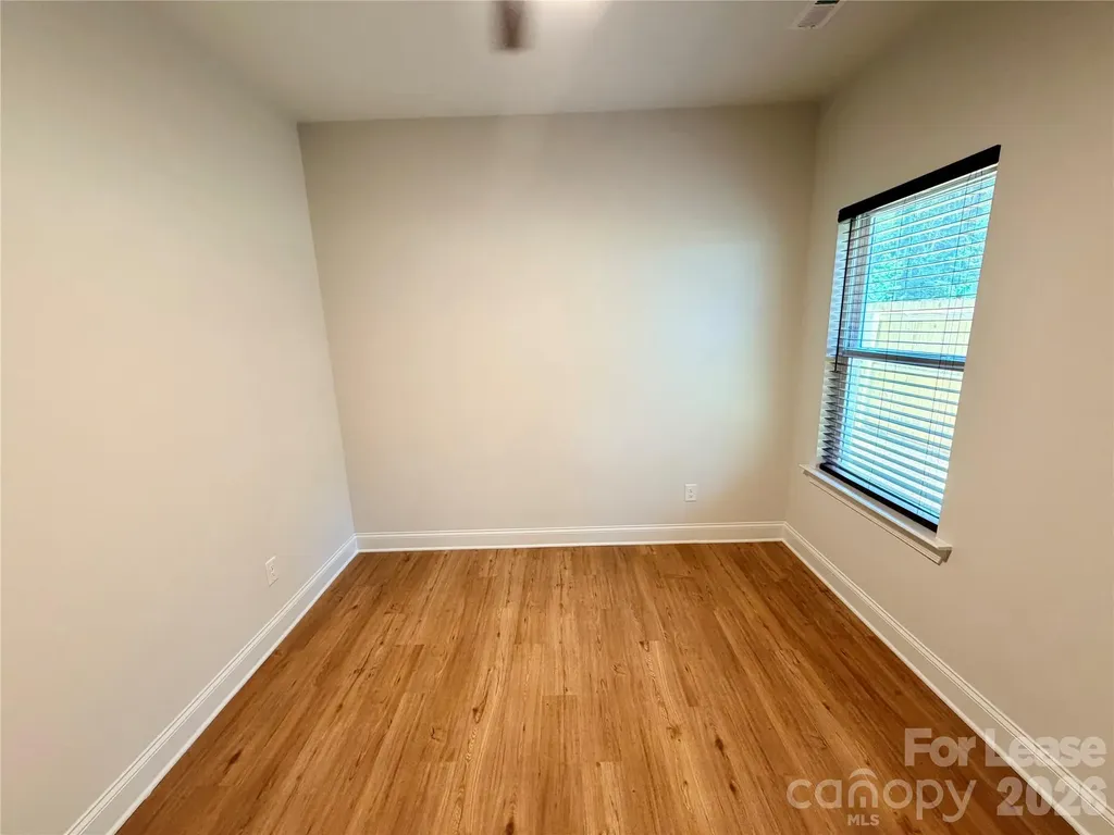 525 N Linwood Avenue Charlotte NC 28216