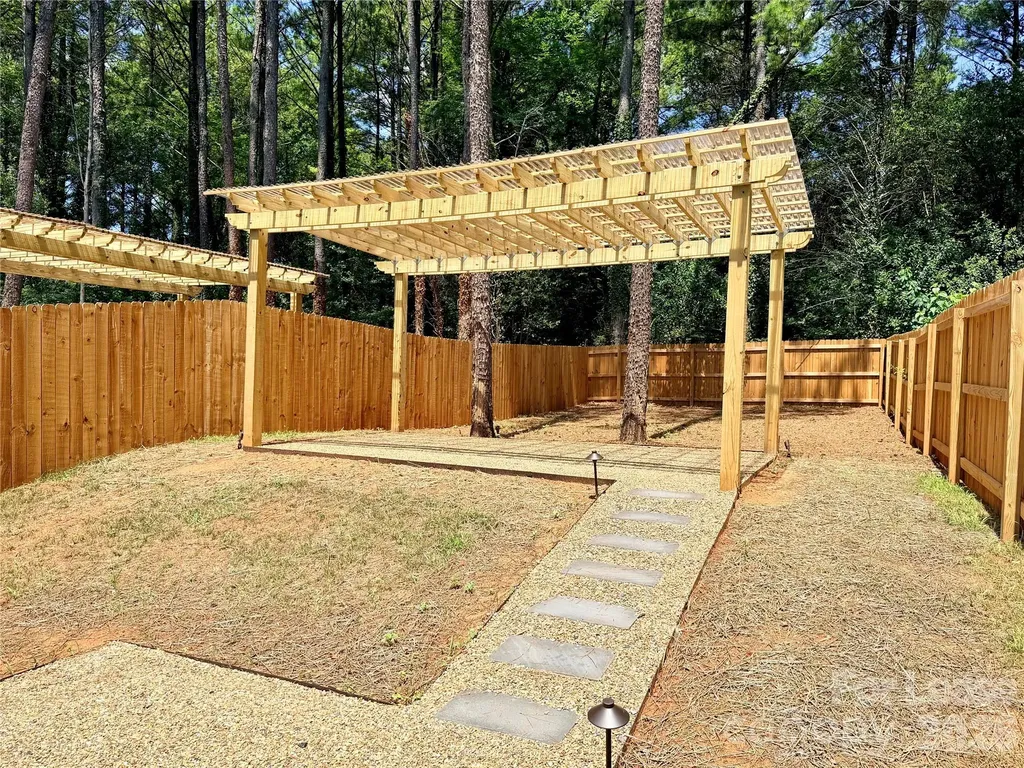 525 N Linwood Avenue Charlotte NC 28216