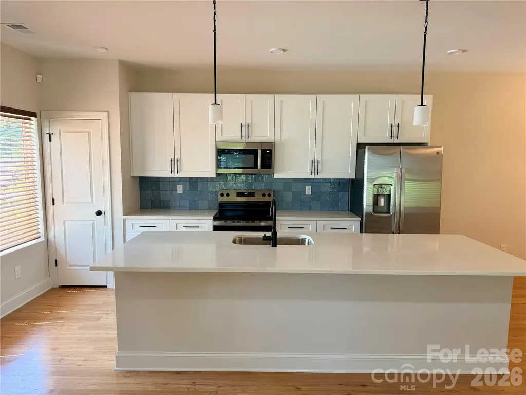 525 N Linwood Avenue Charlotte NC 28216