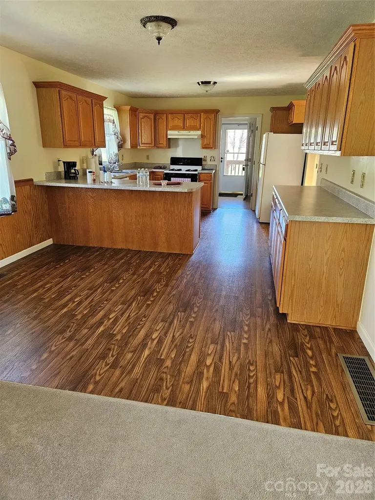 271 Stradley Mountain Road Asheville NC 28806