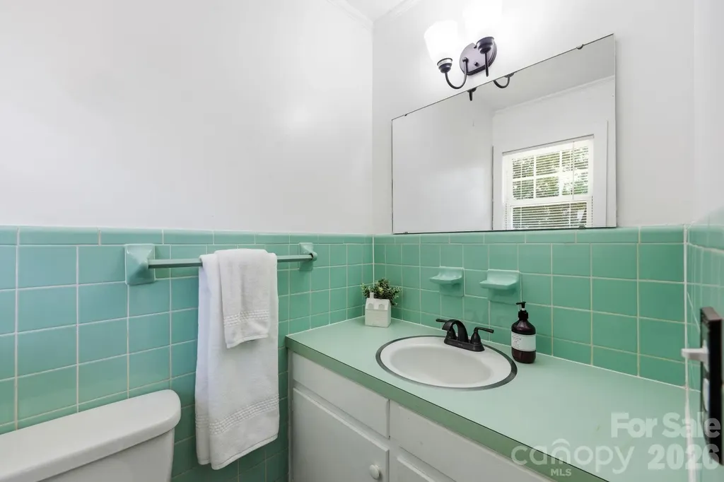1300 Montgomery Avenue Albemarle NC 28001