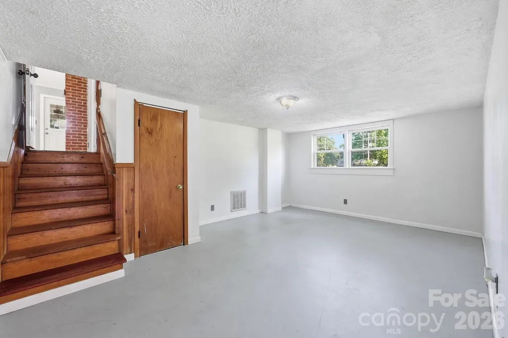 1300 Montgomery Avenue Albemarle NC 28001