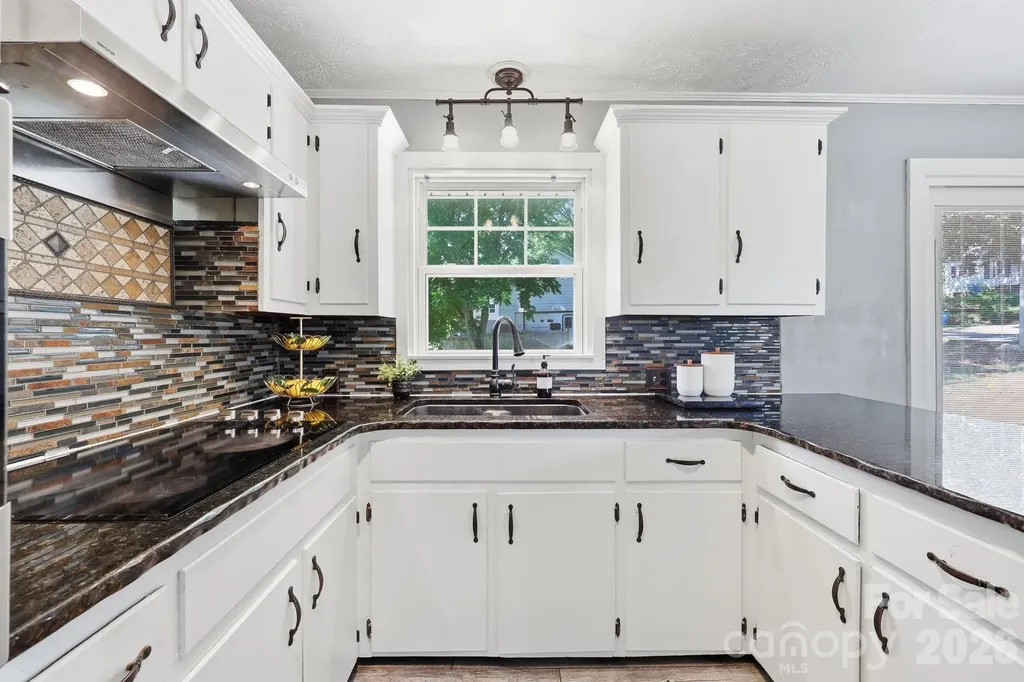 1300 Montgomery Avenue Albemarle NC 28001