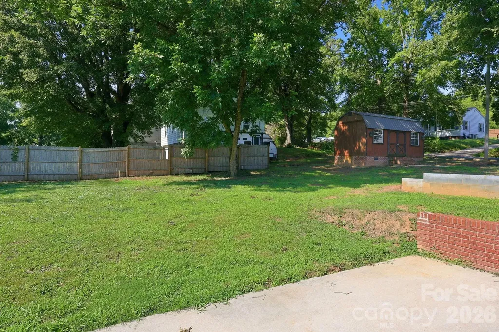 1300 Montgomery Avenue Albemarle NC 28001