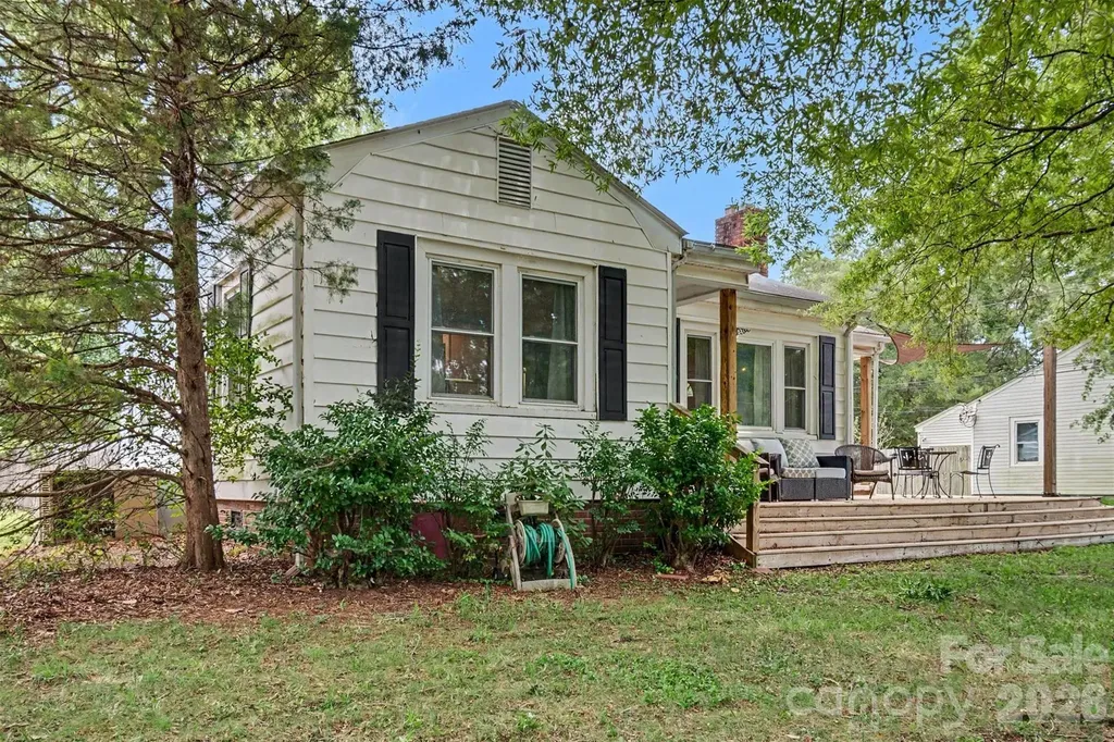 166 Wilson Street NE Concord NC 28025