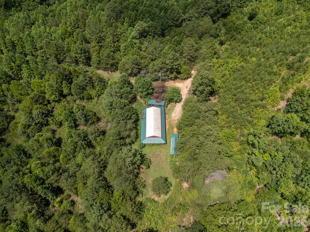 340 Right Prong Road Ellenboro NC 28040