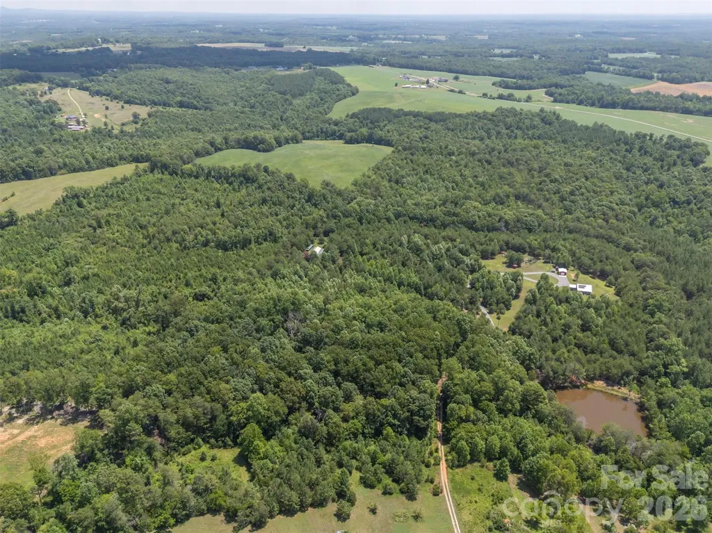 340 Right Prong Road Ellenboro NC 28040