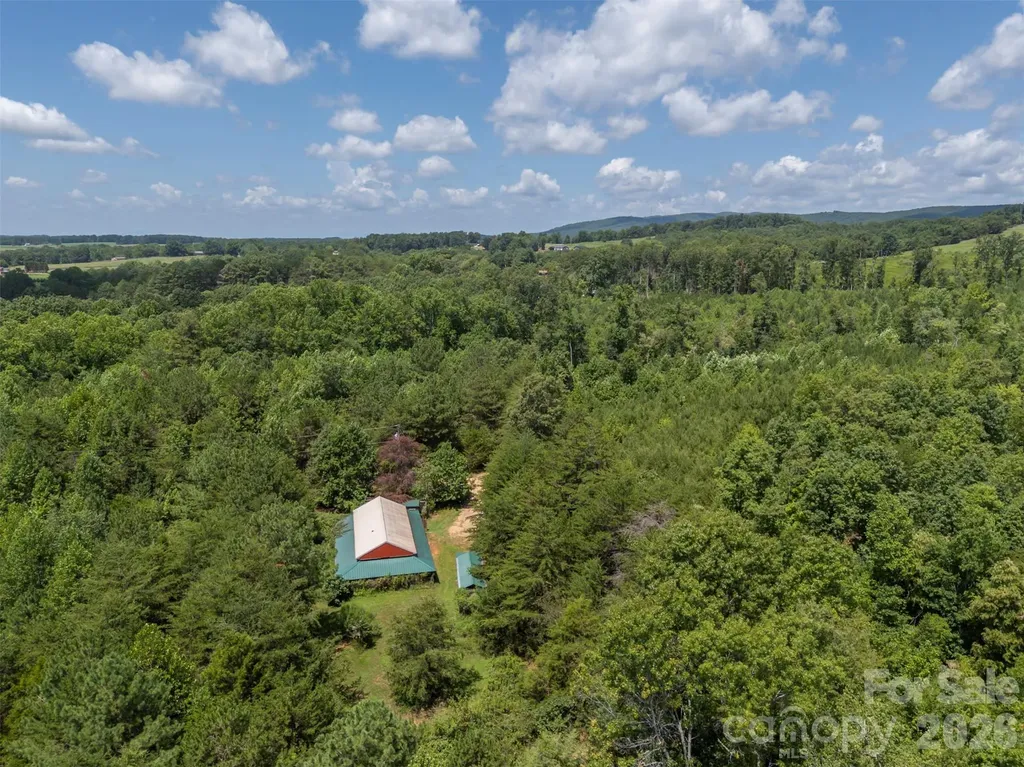 340 Right Prong Road Ellenboro NC 28040