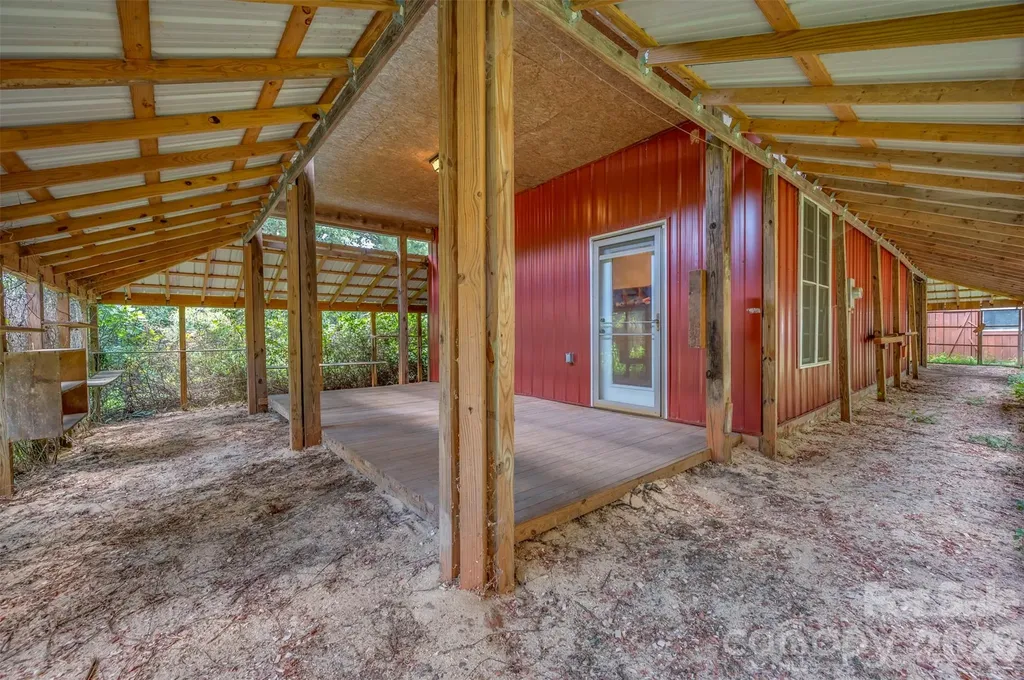 340 Right Prong Road Ellenboro NC 28040