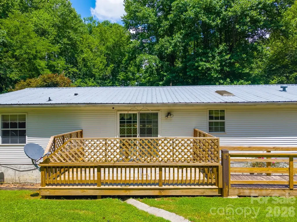 394 Anderson Creek Road Robbinsville NC 28771