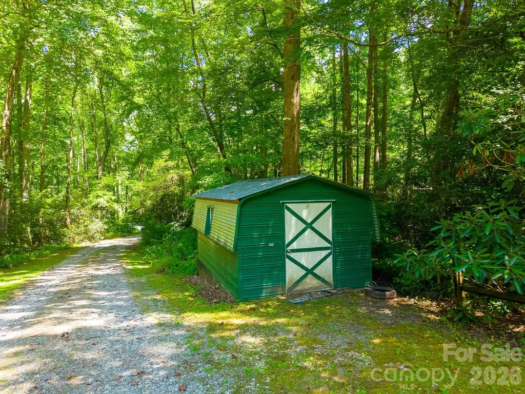 394 Anderson Creek Road Robbinsville NC 28771