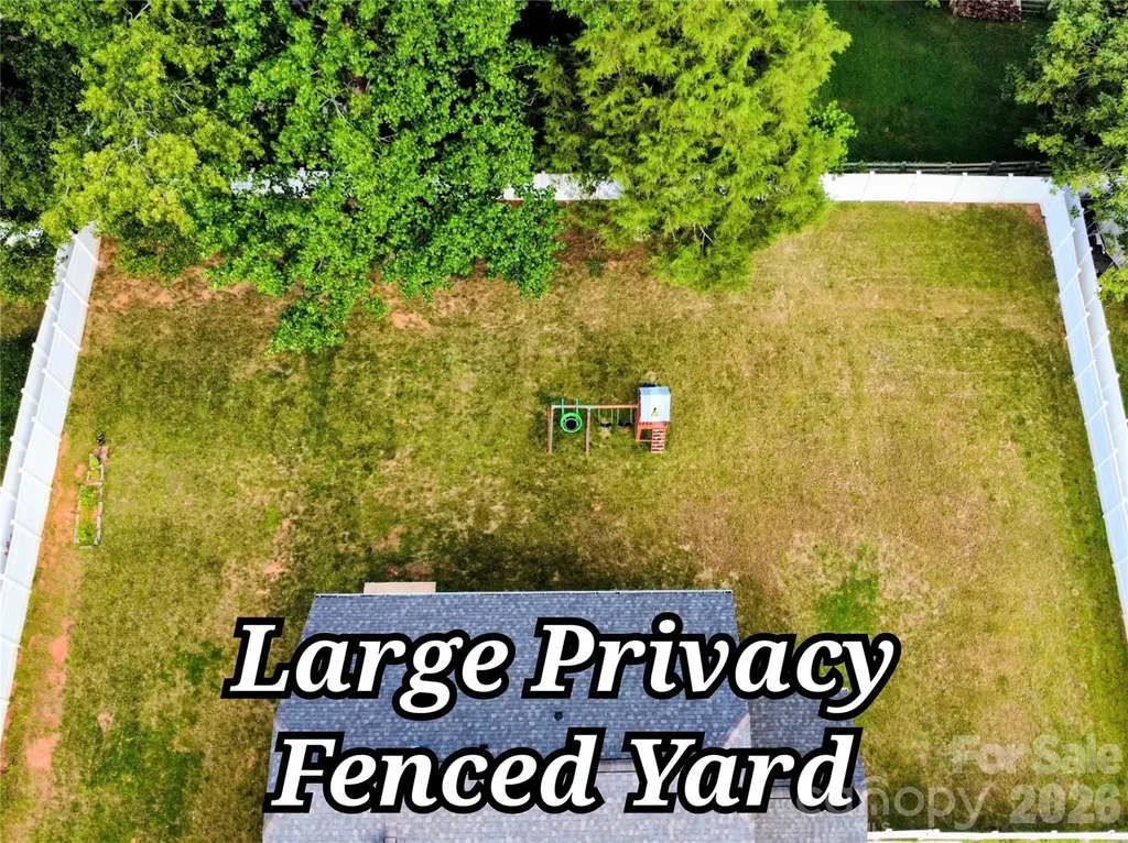 8207 Shady Pond Drive Charlotte NC 28227