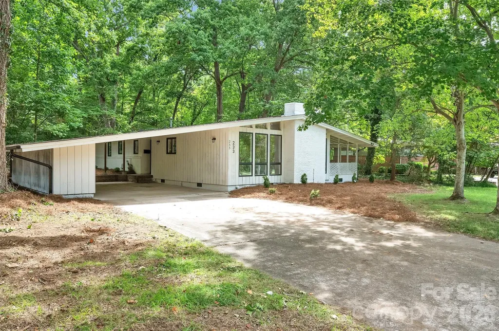 233 Dogwood Drive Mount Holly NC 28120