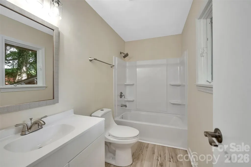233 Dogwood Drive Mount Holly NC 28120
