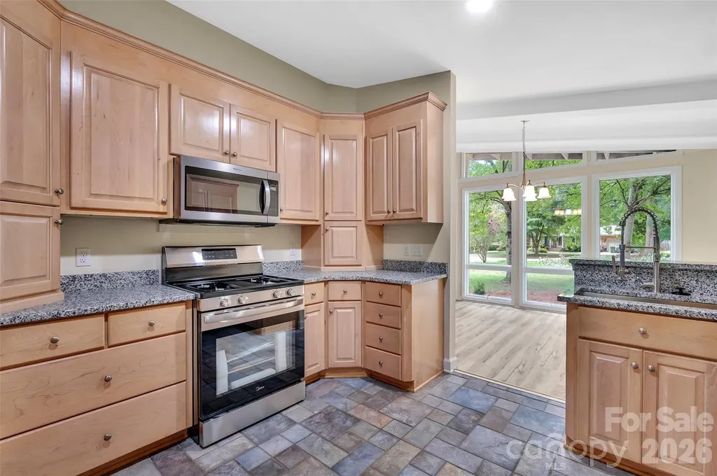 233 Dogwood Drive Mount Holly NC 28120