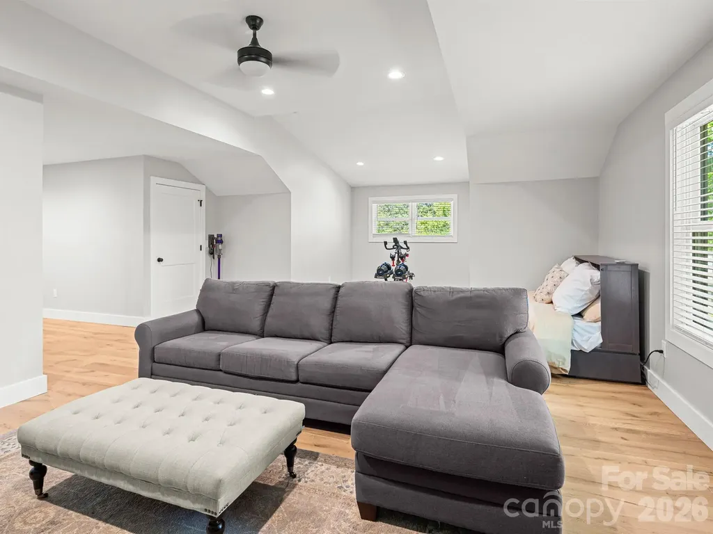 117 Dangerfield Court Asheville NC 28806