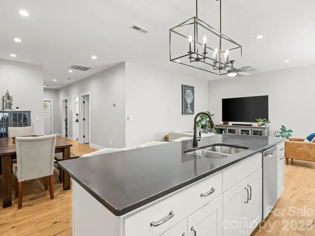 117 Dangerfield Court Asheville NC 28806