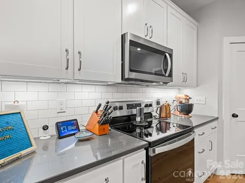117 Dangerfield Court Asheville NC 28806