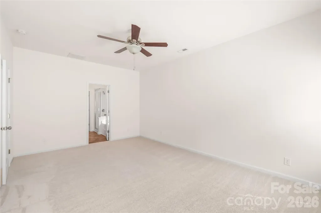 8411 Romana Red Lane Charlotte NC 28213