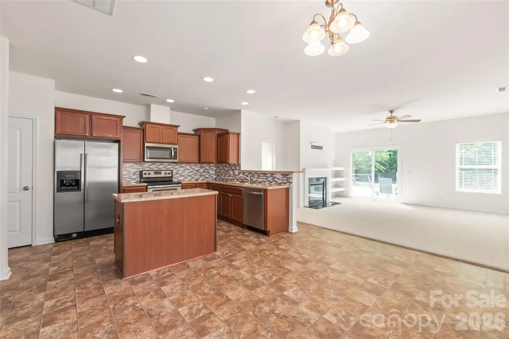 8411 Romana Red Lane Charlotte NC 28213