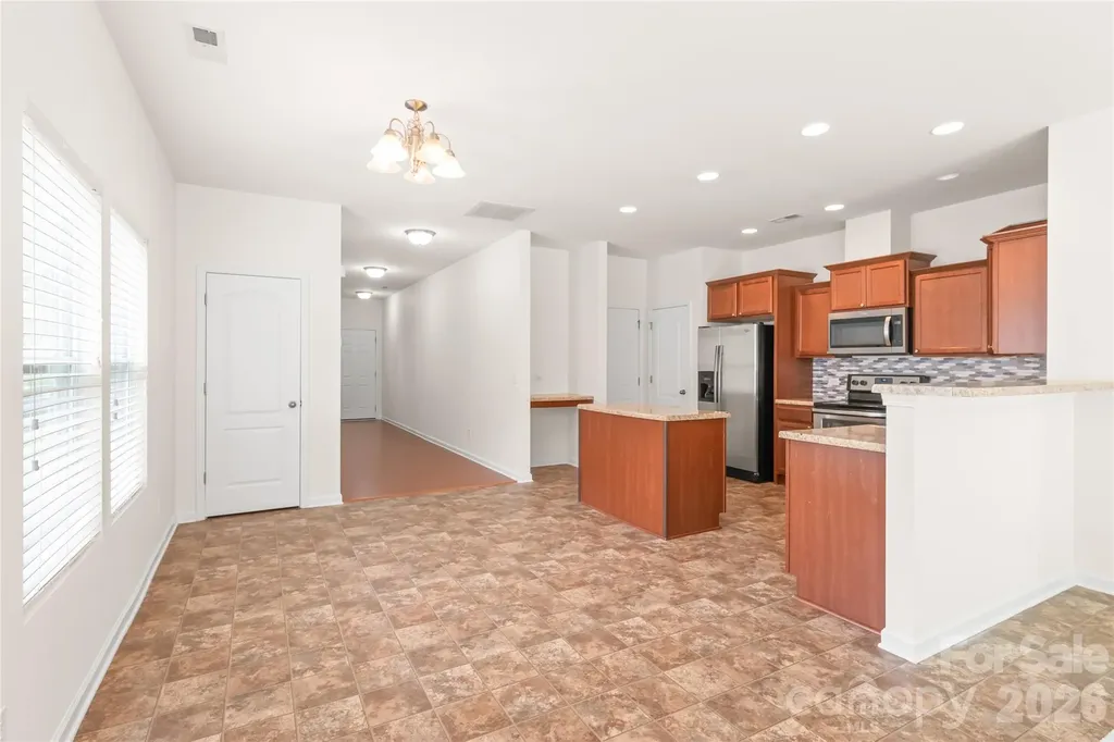 8411 Romana Red Lane Charlotte NC 28213