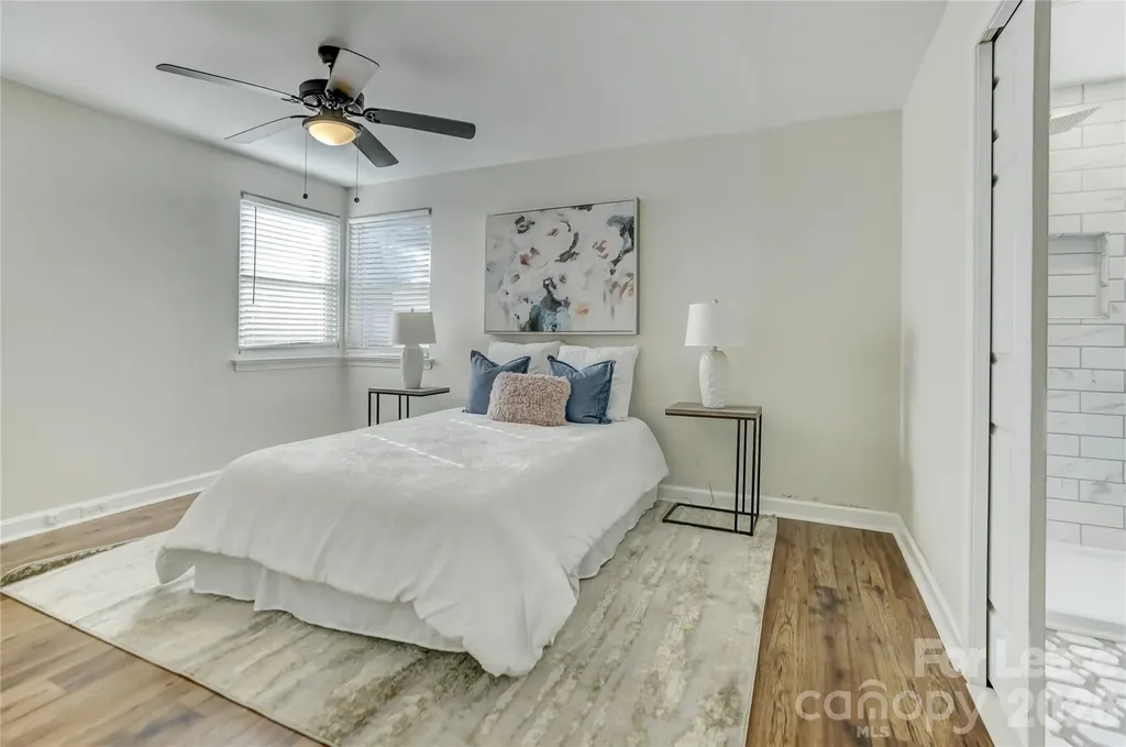3325 Eastwood Drive Charlotte NC 28205