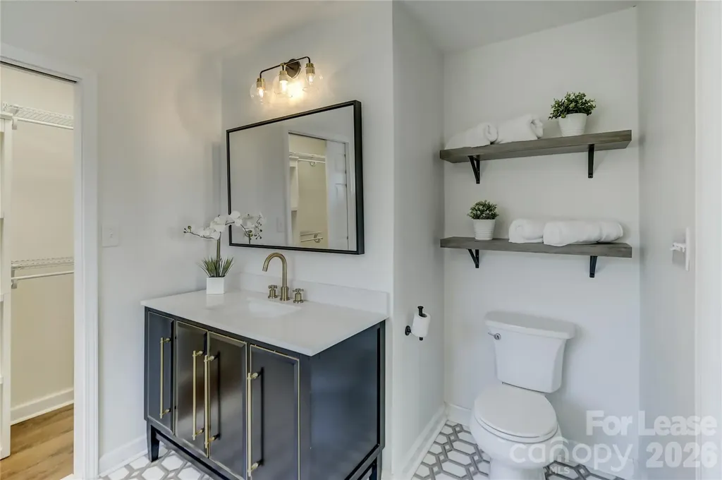 3325 Eastwood Drive Charlotte NC 28205