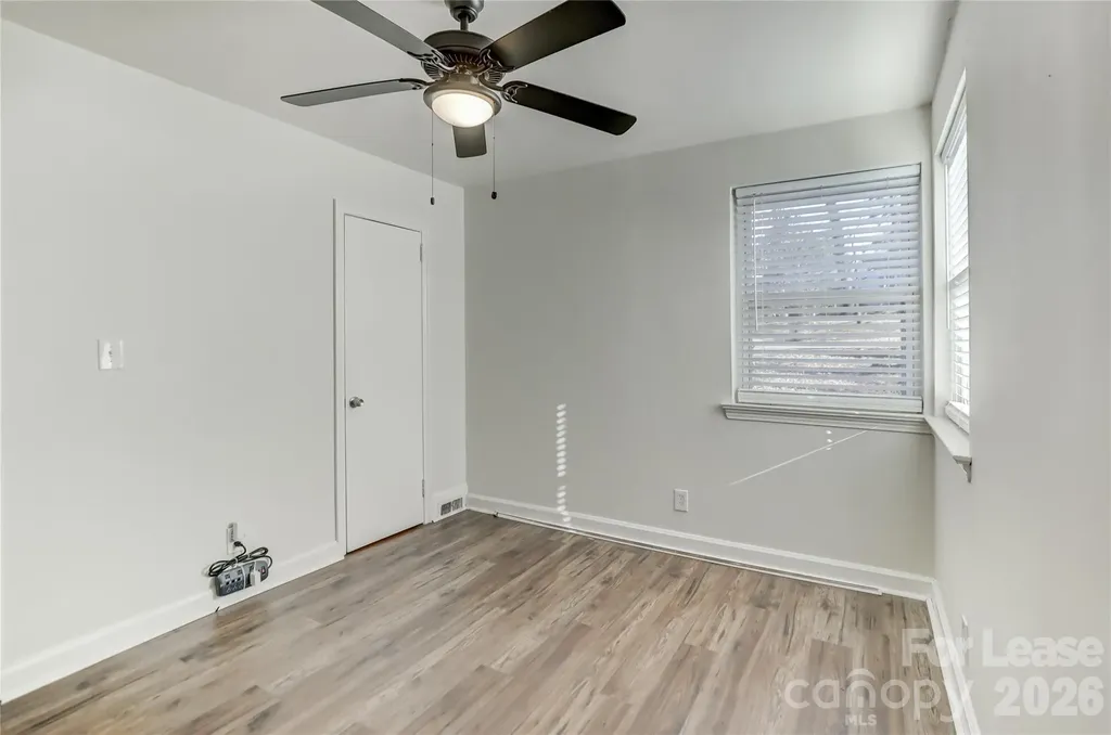 3325 Eastwood Drive Charlotte NC 28205