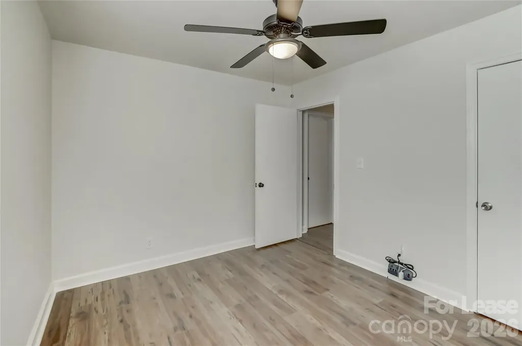 3325 Eastwood Drive Charlotte NC 28205