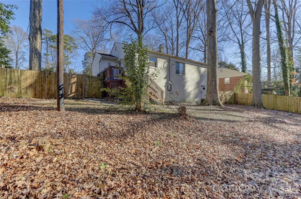 3325 Eastwood Drive Charlotte NC 28205