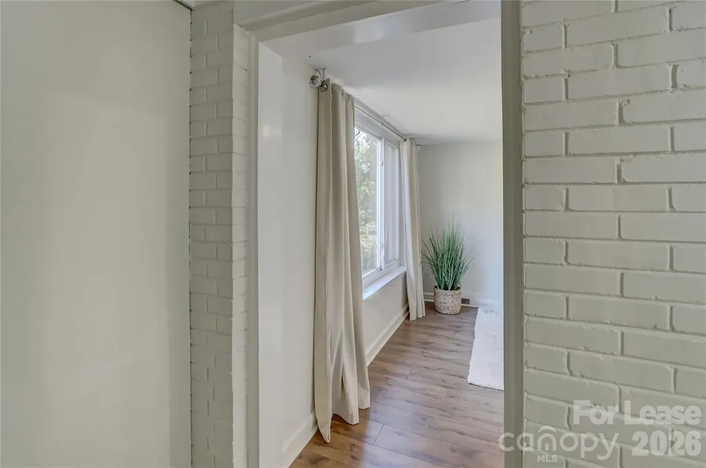 3325 Eastwood Drive Charlotte NC 28205
