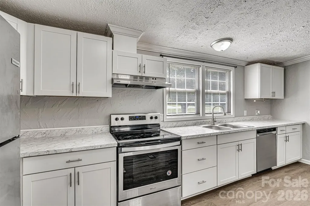 5135 36th Street Drive NE Hickory NC 28601